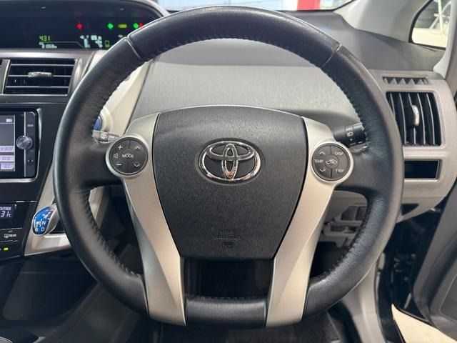 PRIUS Alpha