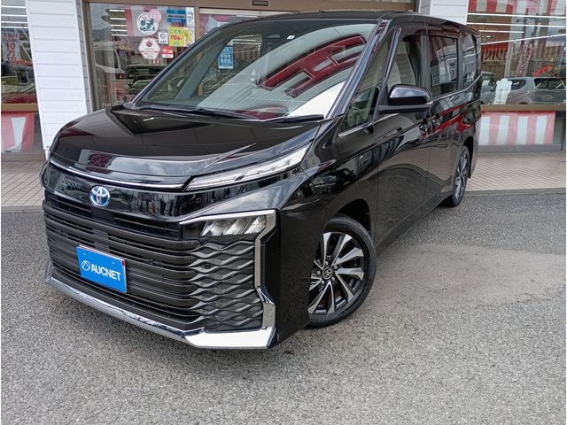 VOXY HYBRID