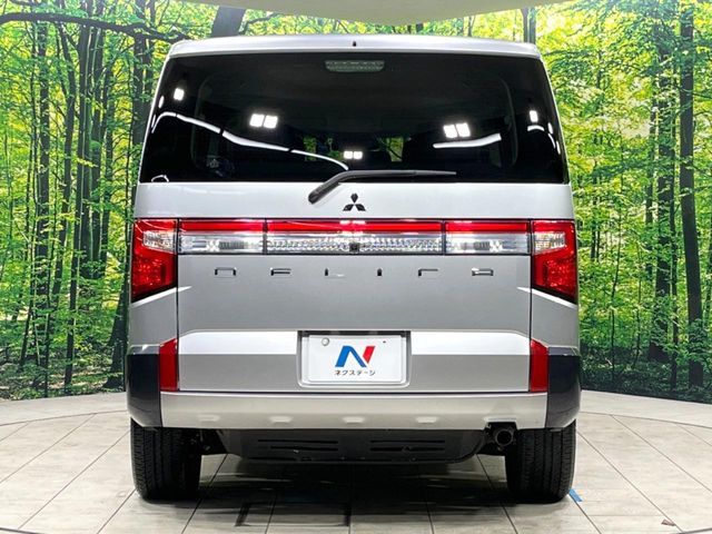 DELICA D:5 4WD
