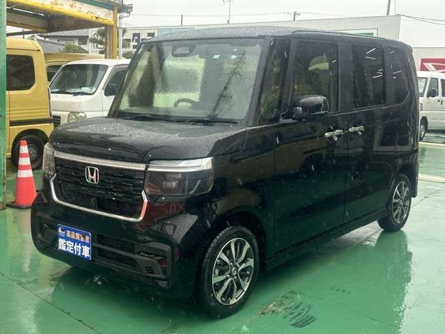 N BOX CUSTOM