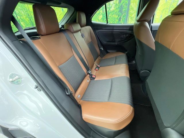 YARIS CROSS HYBRID