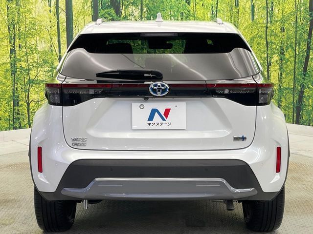 YARIS CROSS HYBRID