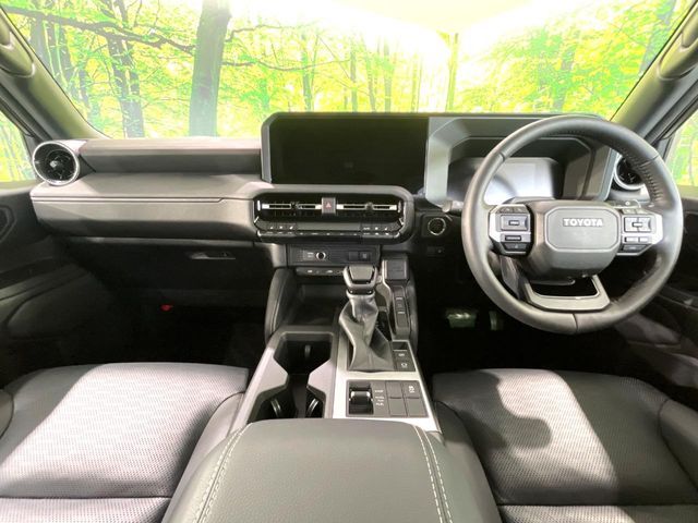 LANDCRUISER 250