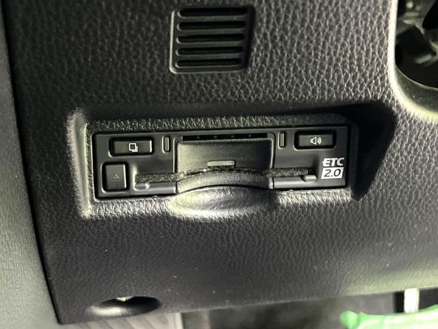 NOAH HYBRID 4WD