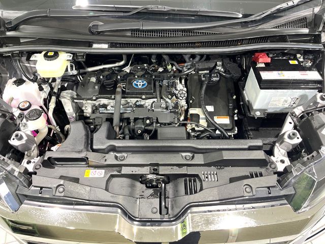 NOAH HYBRID 4WD