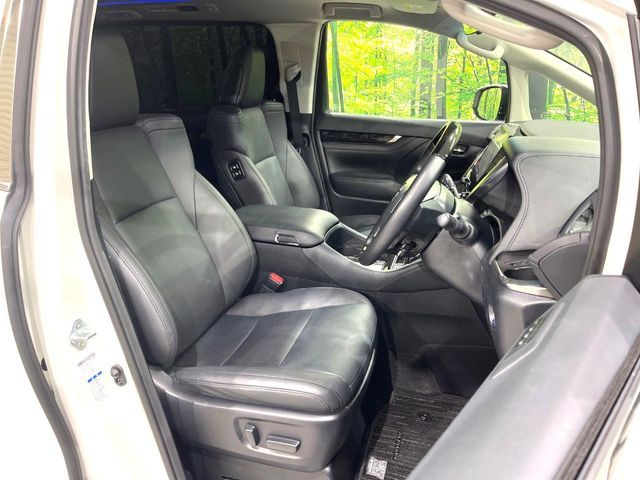 ALPHARD hybrid 4WD