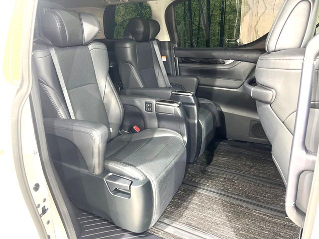 ALPHARD hybrid 4WD