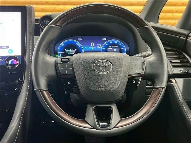 ALPHARD hybrid