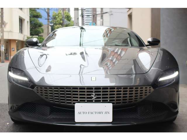 FERRARI Roma