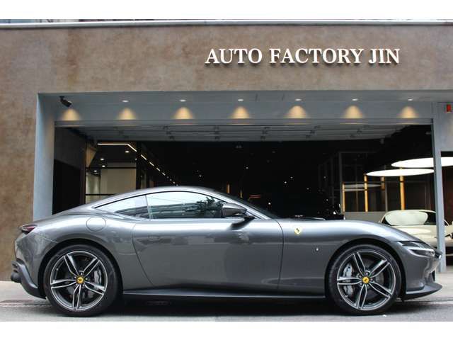FERRARI Roma