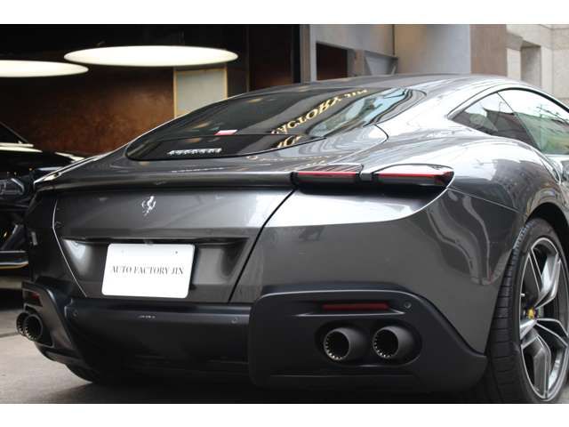 FERRARI Roma