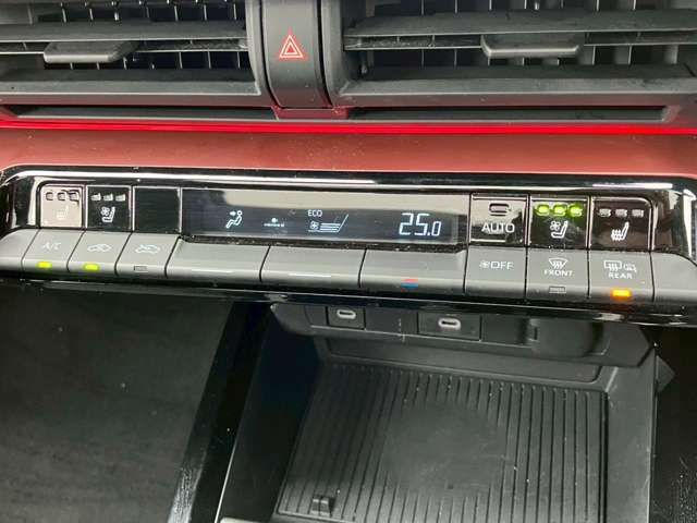 PRIUS 4WD