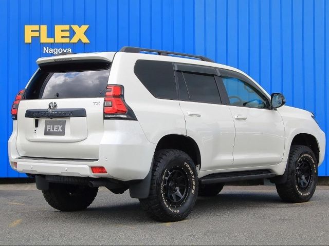 LANDCRUISER PRADO