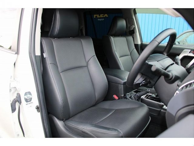 LANDCRUISER PRADO