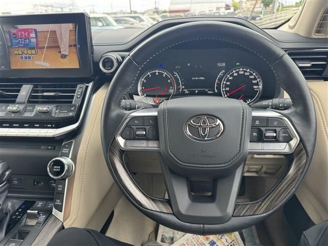 LANDCRUISER wagon