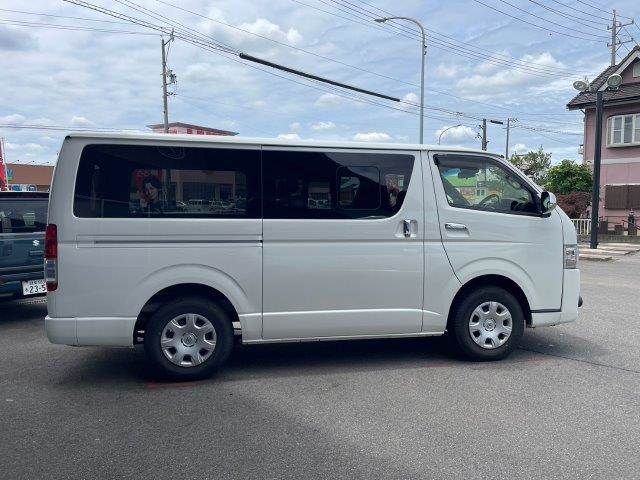 REGIUSACE van 2WD