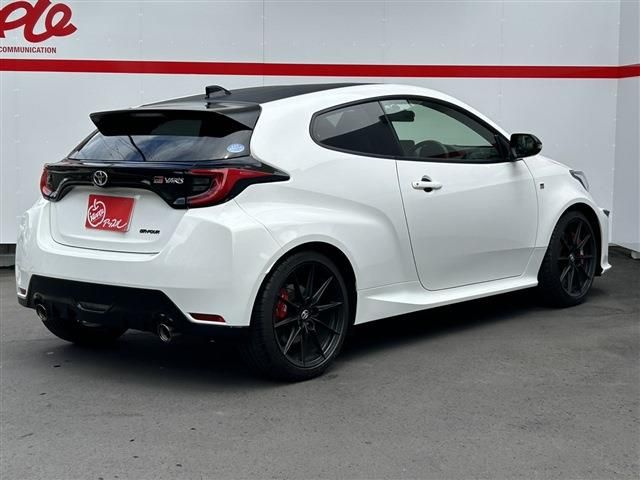 GR YARIS