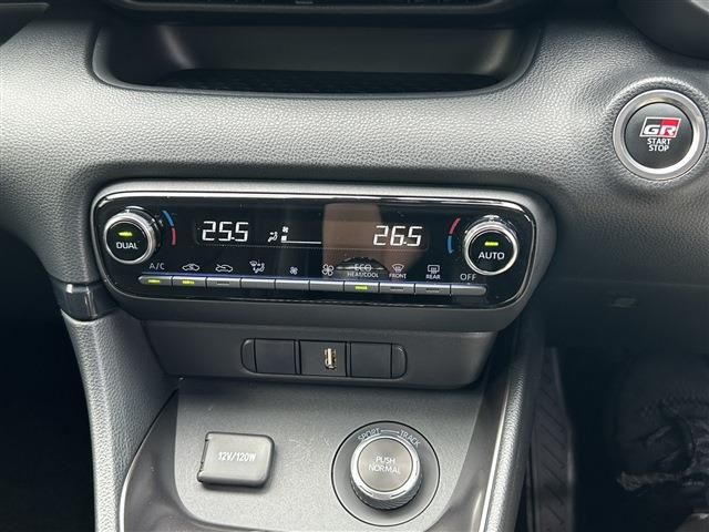 GR YARIS