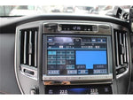 CROWN sedan hybrid
