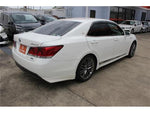 CROWN sedan hybrid