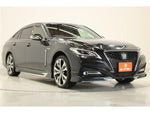 CROWN sedan hybrid 4WD