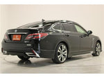 CROWN sedan hybrid 4WD