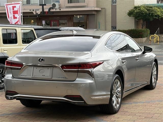 LEXUS LS500h