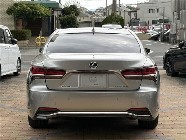 LEXUS LS500h
