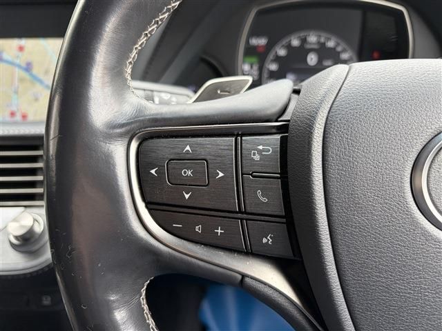 LEXUS LS500h