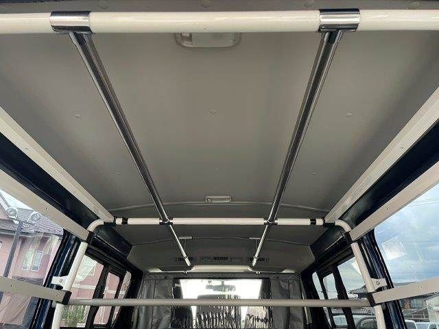 HIACE van 2WD