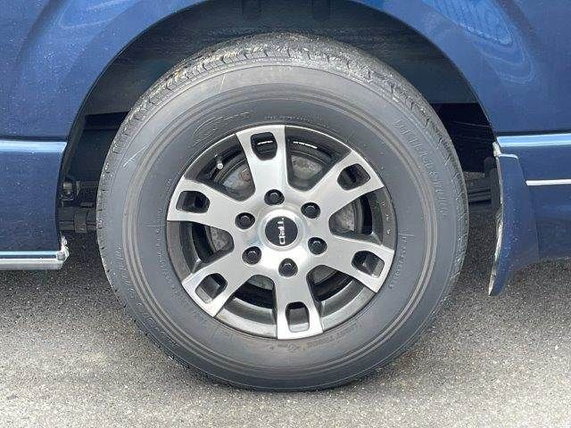 HIACE van 2WD