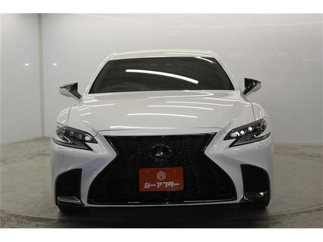 LEXUS LS500