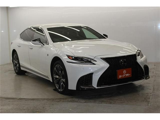 LEXUS LS500