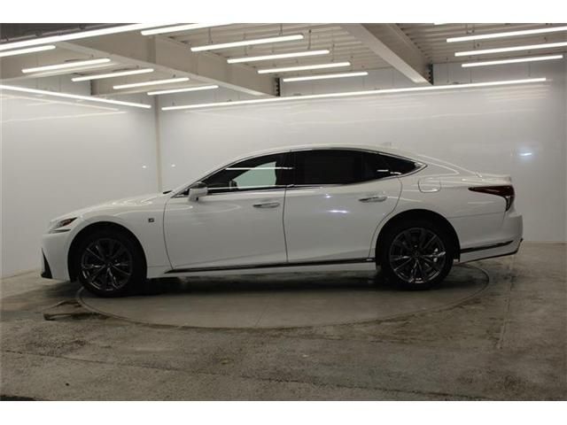 LEXUS LS500