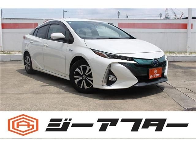 PRIUS PHV