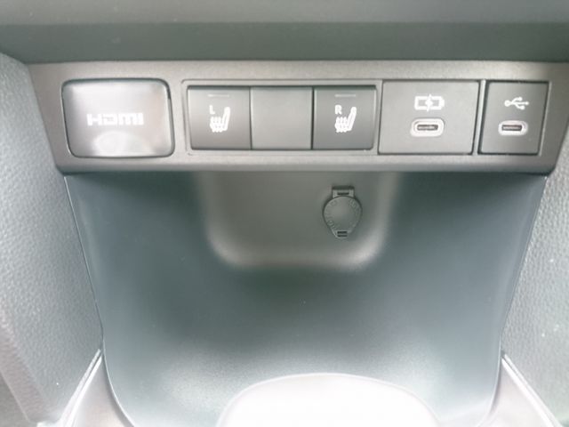 YARIS CROSS HYBRID