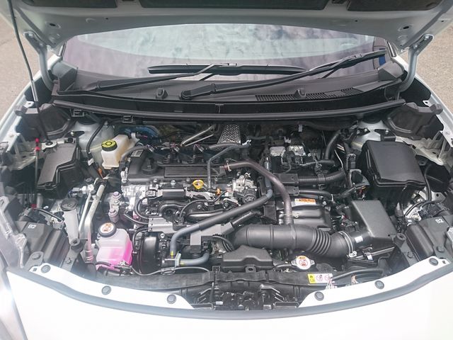 YARIS CROSS HYBRID