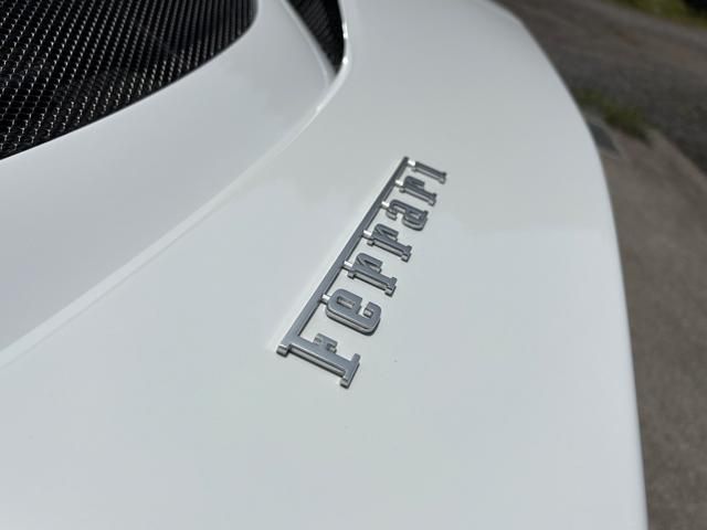 FERRARI 296 GTS