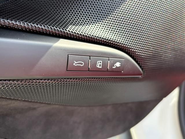 FERRARI 296 GTS