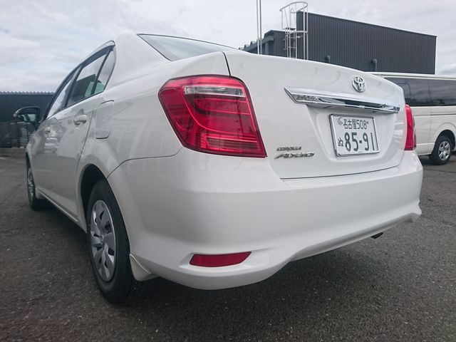 COROLLA AXIO