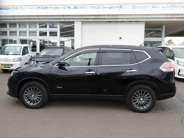 X-TRAIL HYBRID 4WD