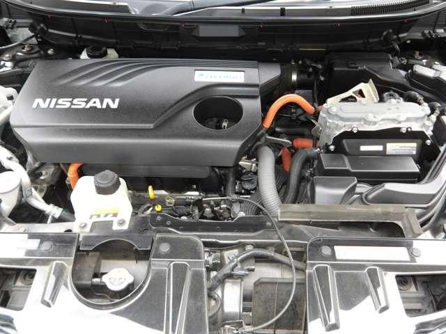 X-TRAIL HYBRID 4WD
