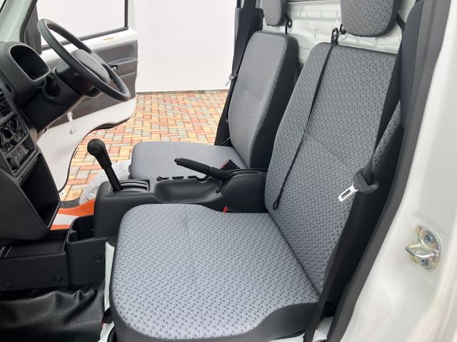CARRY truck 4WD