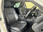 CROWN sedan hybrid