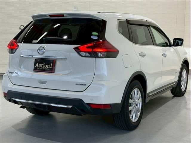 X-TRAIL HYBRID 4WD