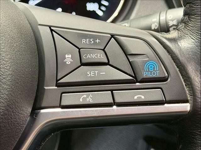 X-TRAIL HYBRID 4WD