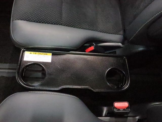 VOXY HYBRID