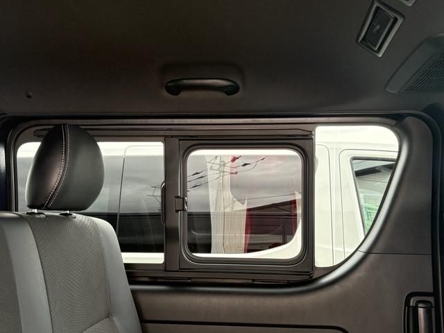 HIACE van 2WD