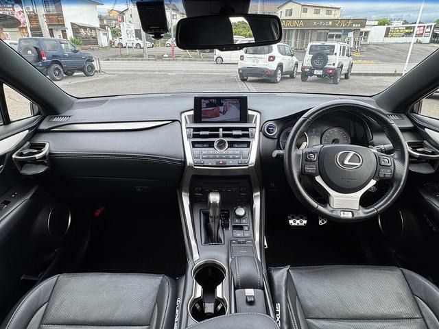 LEXUS NX300h