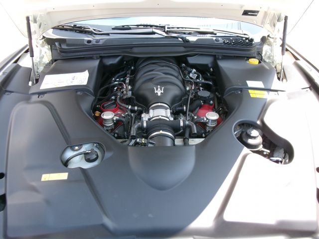 MASERATI GRANTURISMO